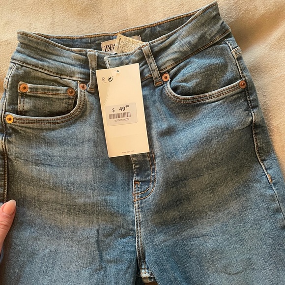BRAND NEW ZARA JEANS - Picture 3 of 3